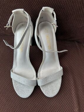 Chunks Silver Glitter by Ankle-Strap Block Heel Sandals